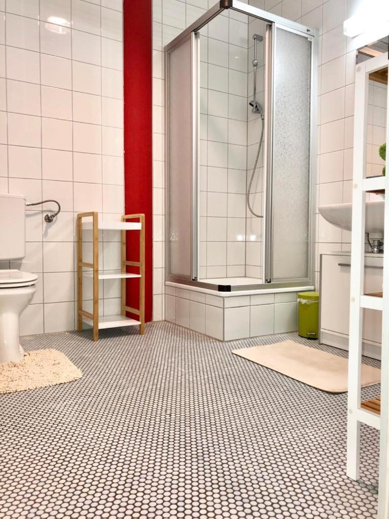 Kobra Room Fuer 4 Personen Spielberg Bei Knittelfeld Esterno foto
